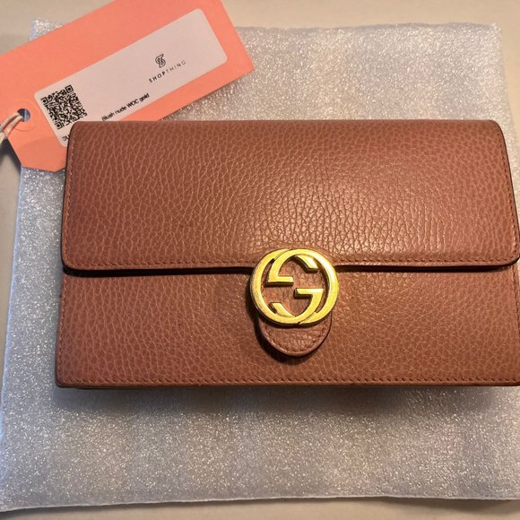 Gucci Blush Nude Leather Interlocking G Wallet on Chain - Picture 4 of 4